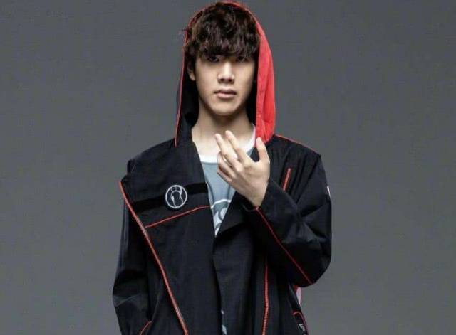 TheShy带队也未能做到！WBG改名后队伍首次晋级季后赛四强